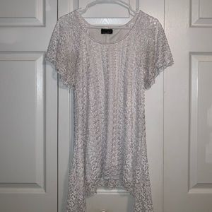 Women’s shirt